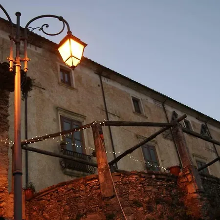 Casa Gaudio 公寓 Cerisano